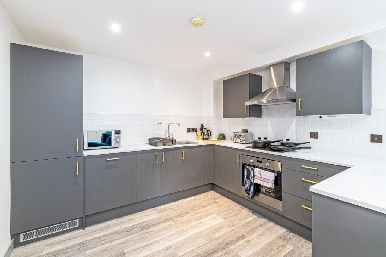 Charles House Serviced Apartments Preston  Kültér fotó