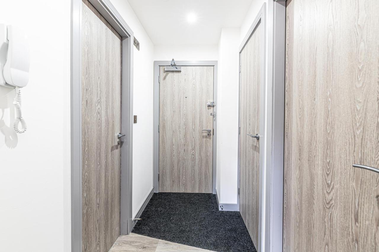 Charles House Serviced Apartments Preston  Kültér fotó