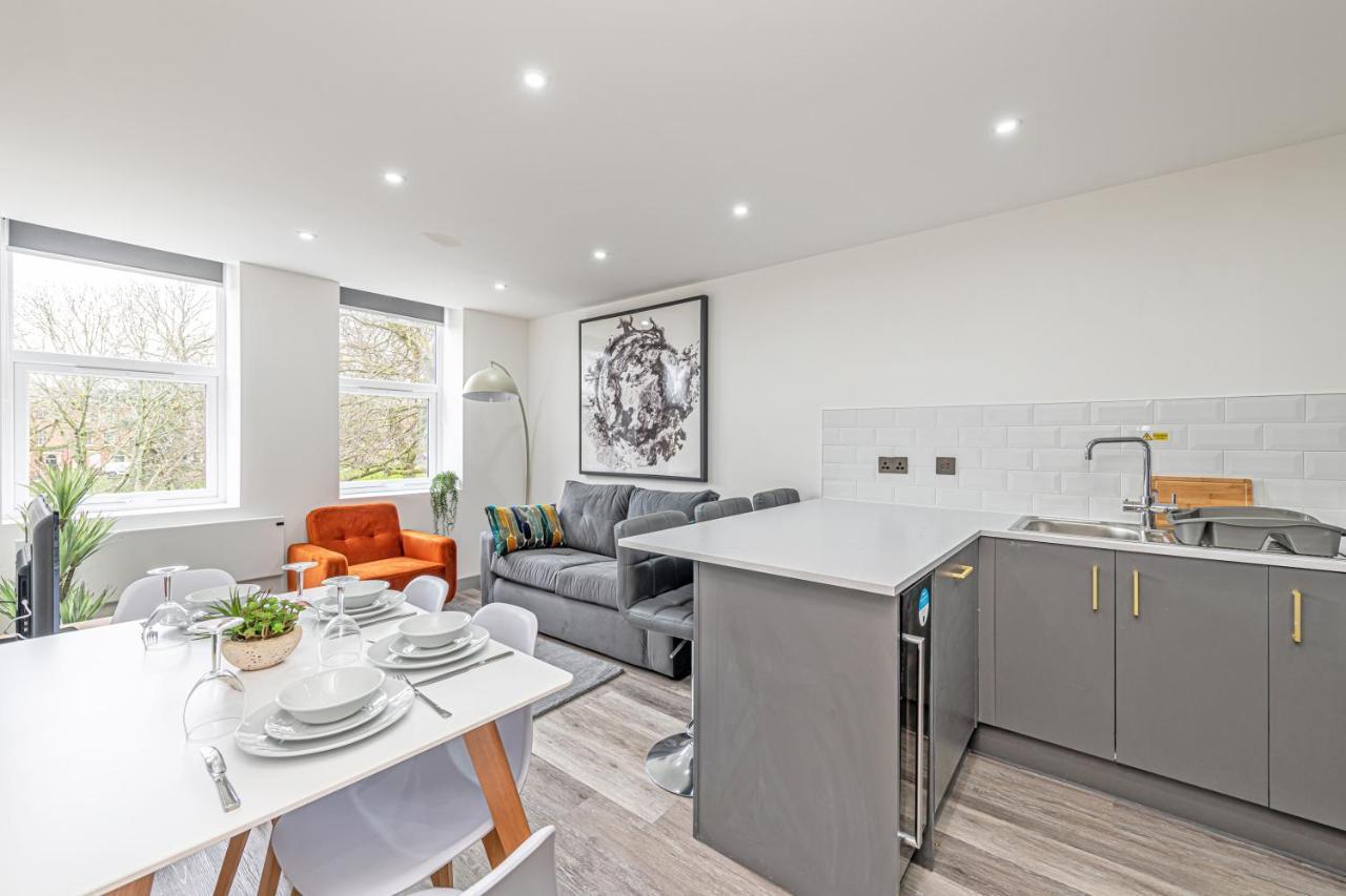 Charles House Serviced Apartments Preston  Kültér fotó