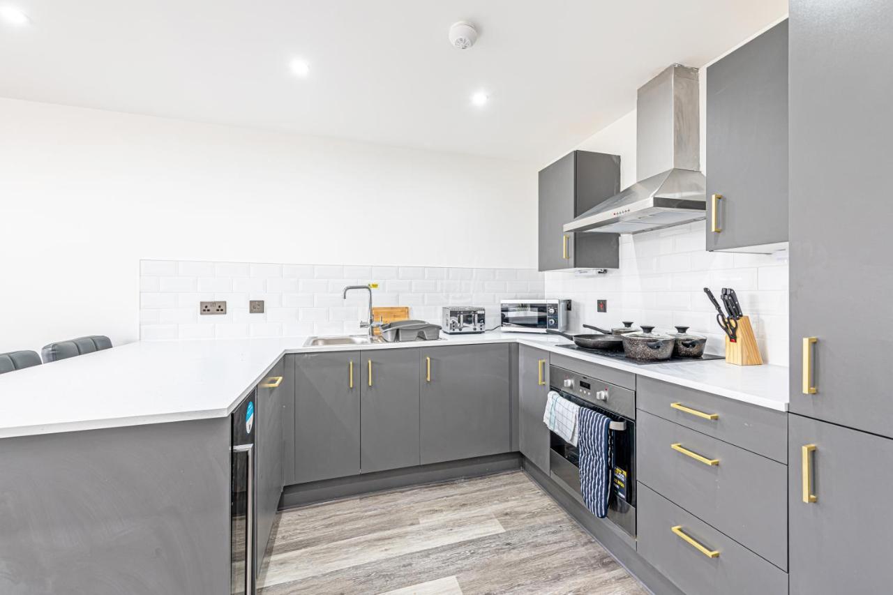 Charles House Serviced Apartments Preston  Kültér fotó