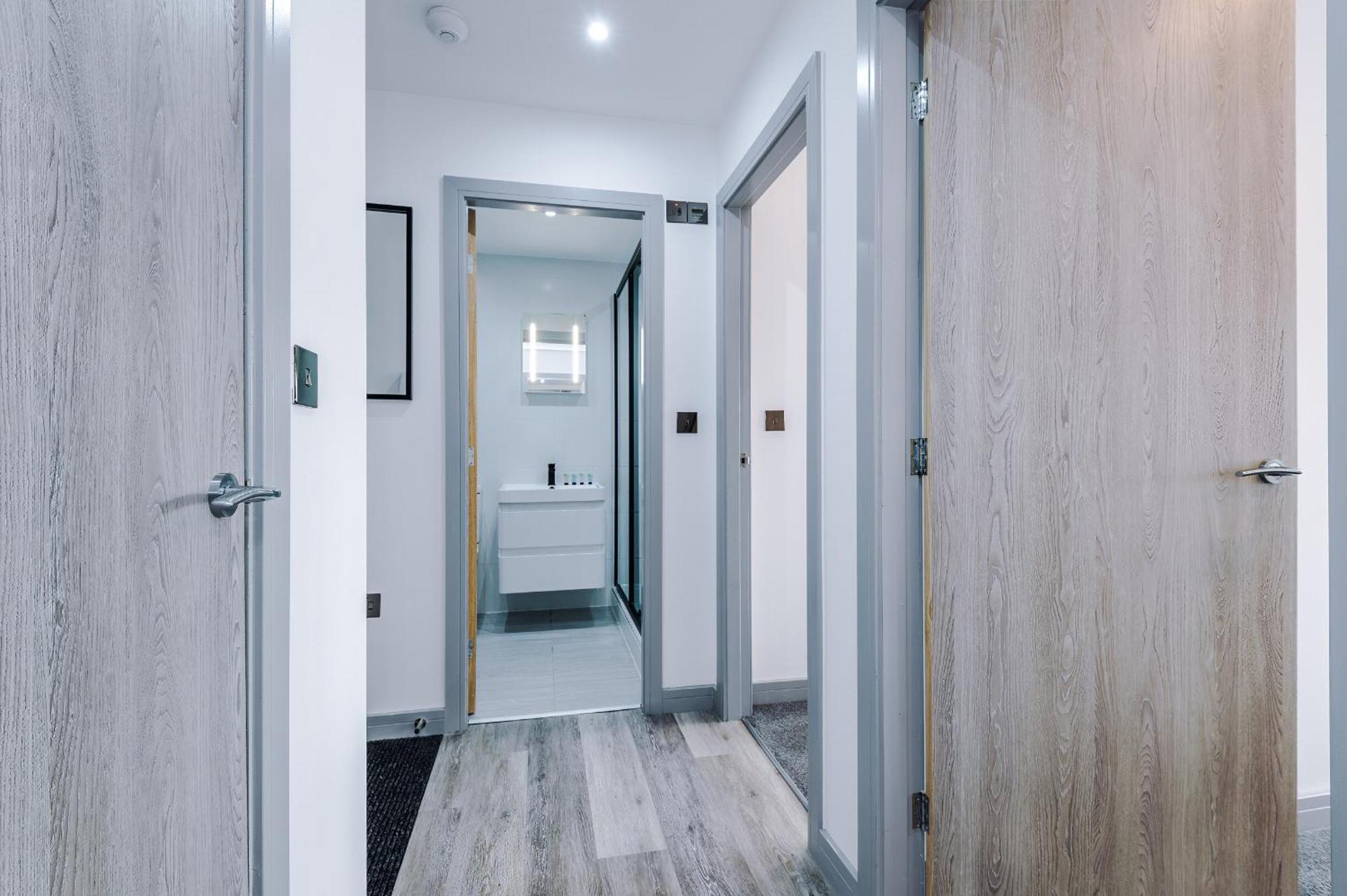 Charles House Serviced Apartments Preston  Kültér fotó