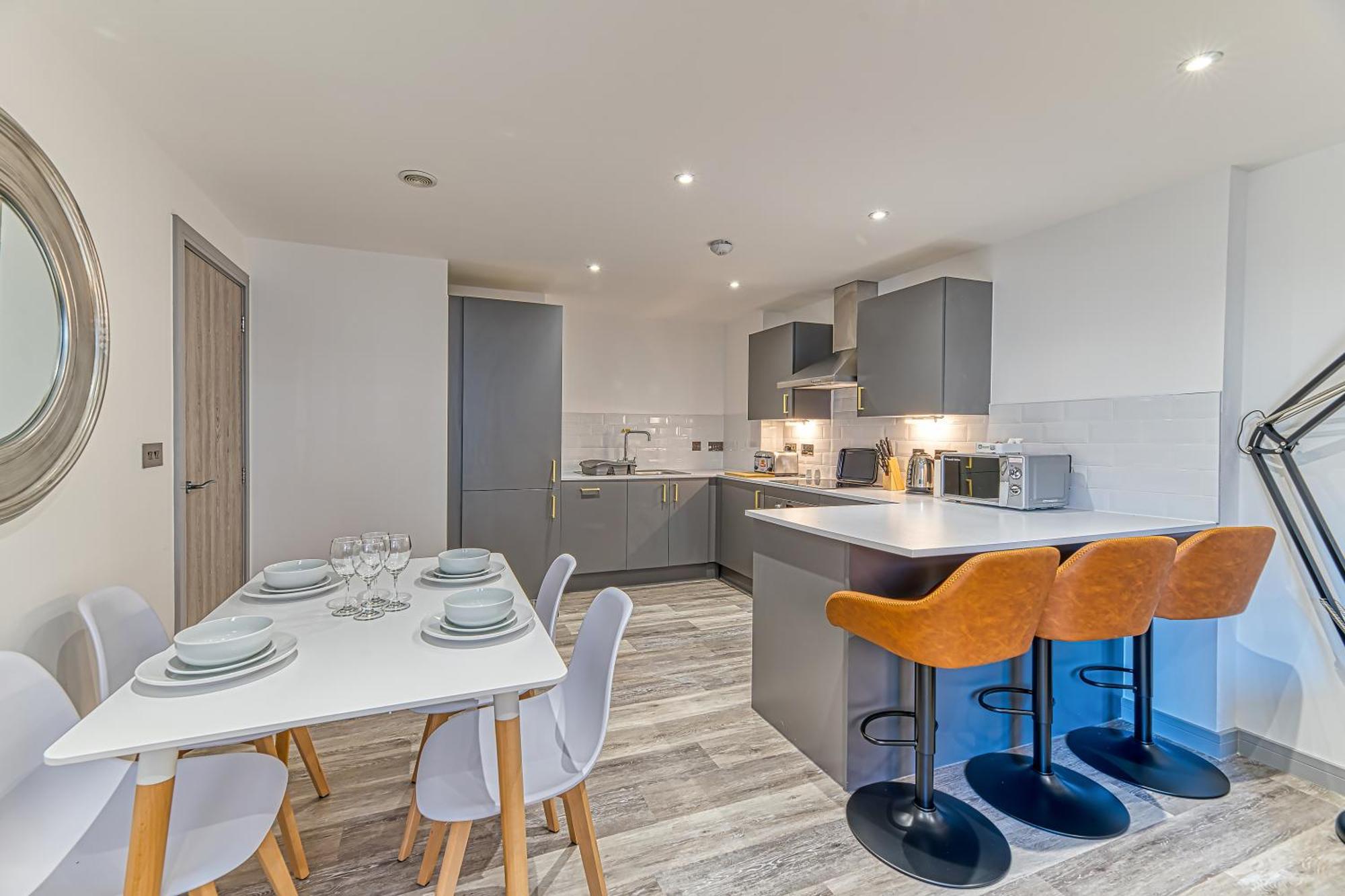 Charles House Serviced Apartments Preston  Kültér fotó