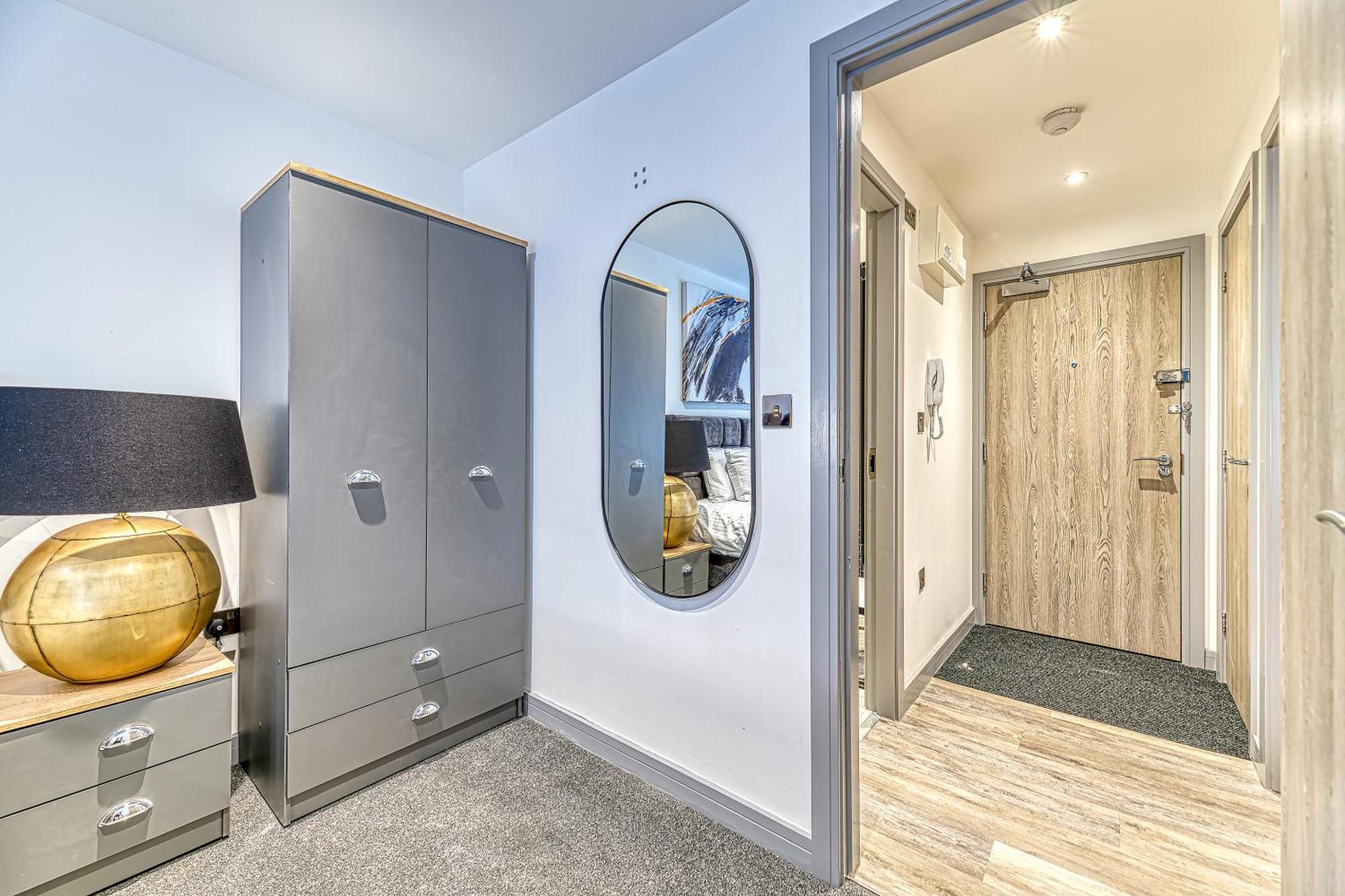 Charles House Serviced Apartments Preston  Kültér fotó