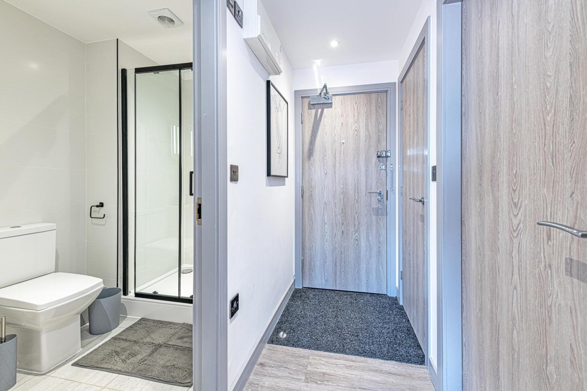 Charles House Serviced Apartments Preston  Kültér fotó