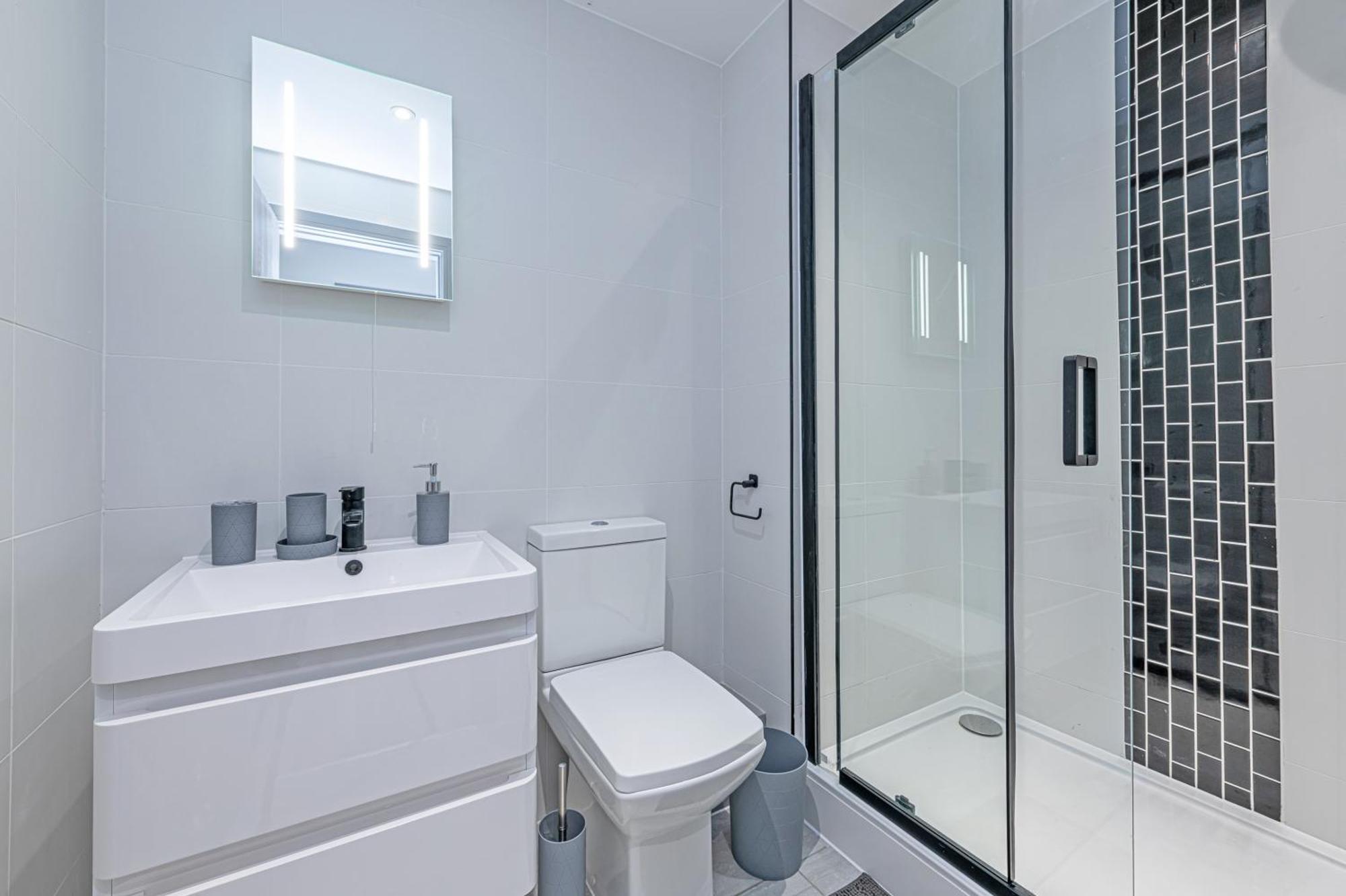 Charles House Serviced Apartments Preston  Kültér fotó